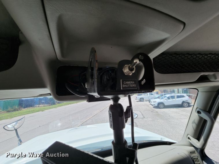 image for item MK9189 2012 International WorkStar 7400  refuse truck