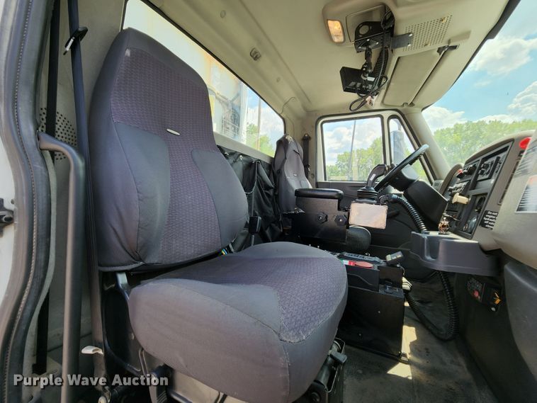 image for item MK9189 2012 International WorkStar 7400  refuse truck