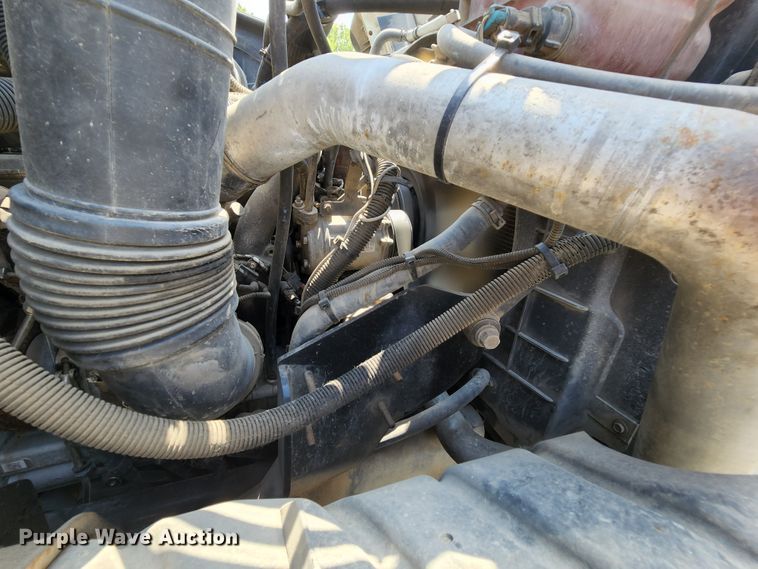 image for item MK9189 2012 International WorkStar 7400  refuse truck