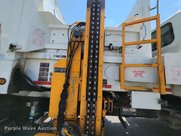 image for item MK9189 2012 International WorkStar 7400  refuse truck