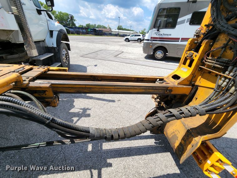 image for item MK9189 2012 International WorkStar 7400  refuse truck