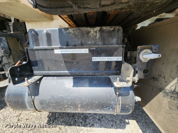 image for item MK9189 2012 International WorkStar 7400  refuse truck