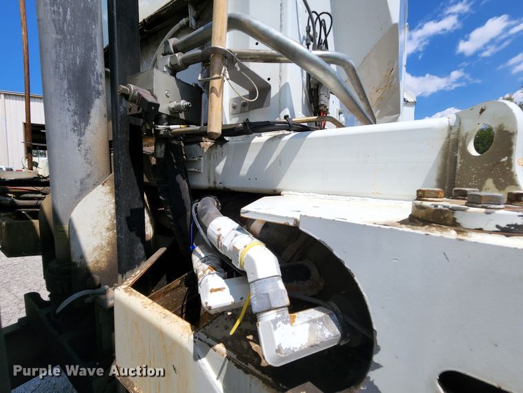 image for item MK9189 2012 International WorkStar 7400  refuse truck