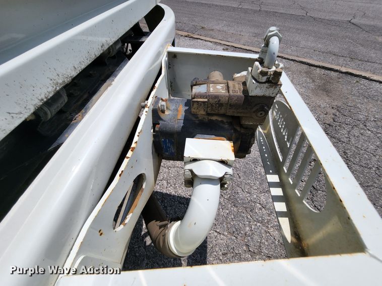 image for item MK9189 2012 International WorkStar 7400  refuse truck