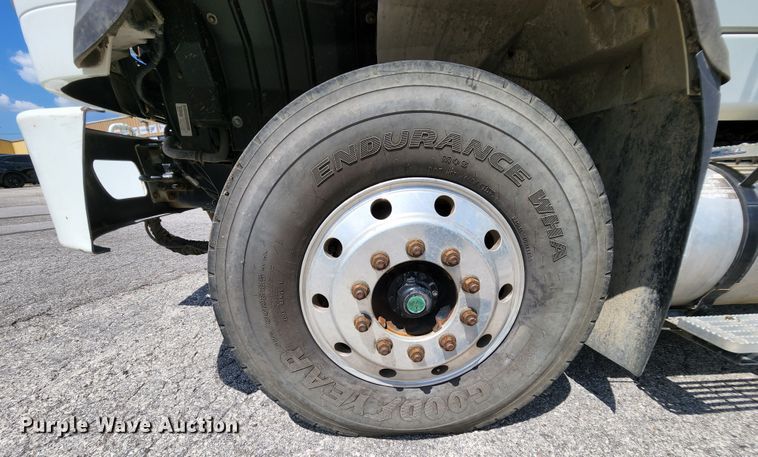 image for item MK9189 2012 International WorkStar 7400  refuse truck