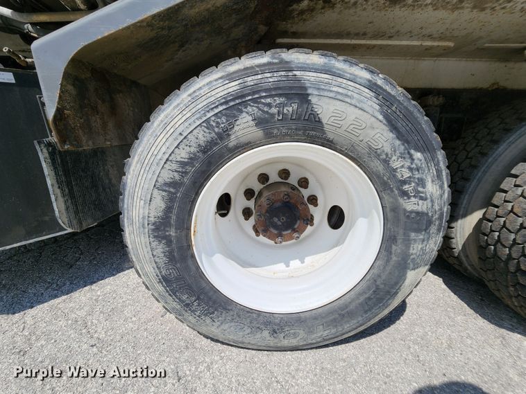 image for item MK9189 2012 International WorkStar 7400  refuse truck