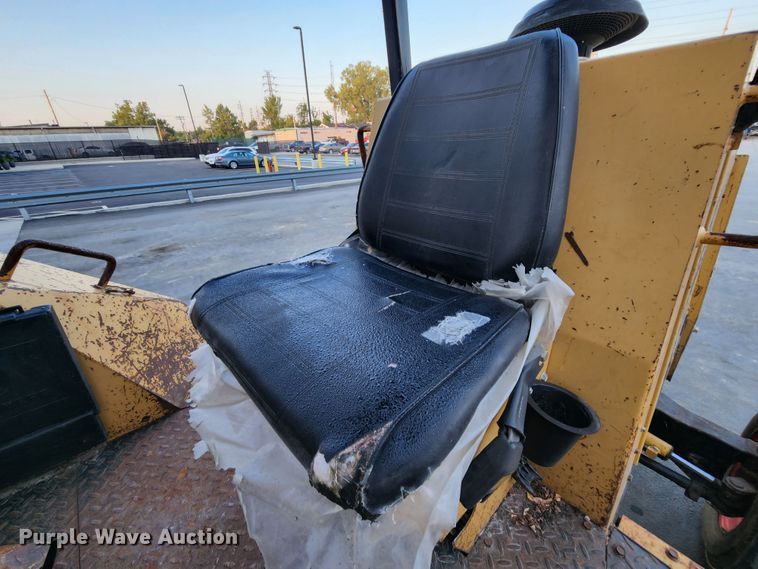 image for item MK9190 Harlo HP 8500  forklift