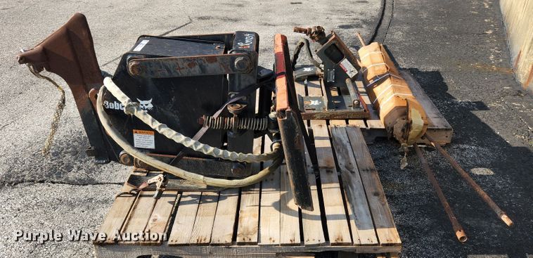 image for item MK9216 Bobcat  skid steer vibratory plow