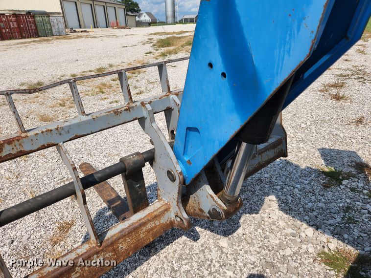 image for item MK9222 2012 Genie GTH1056  telehandler