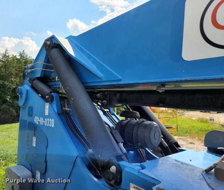 image for item MK9222 2012 Genie GTH1056  telehandler