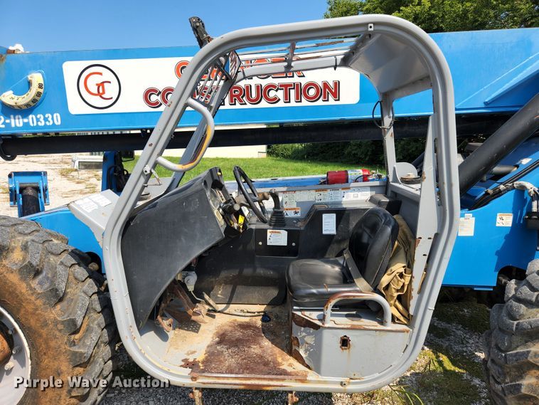 image for item MK9222 2012 Genie GTH1056  telehandler