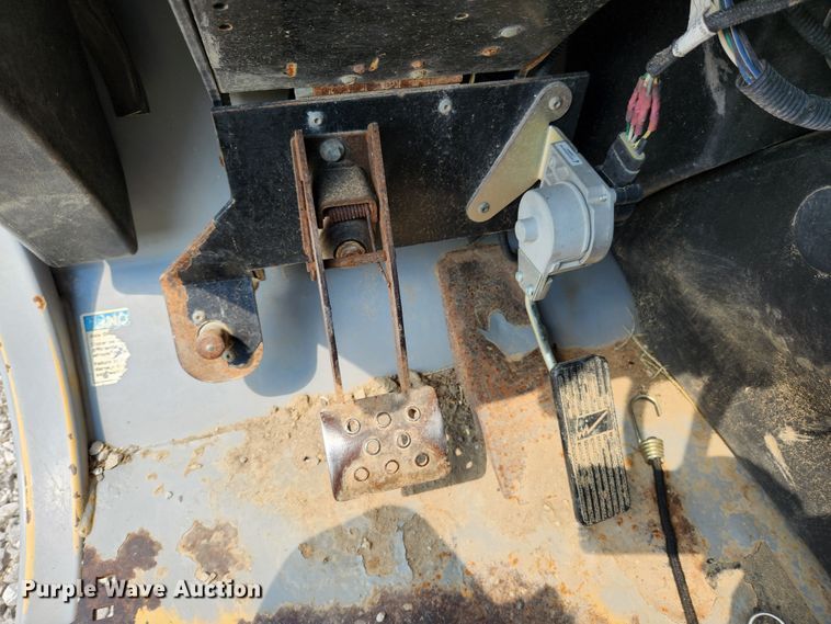 image for item MK9222 2012 Genie GTH1056  telehandler