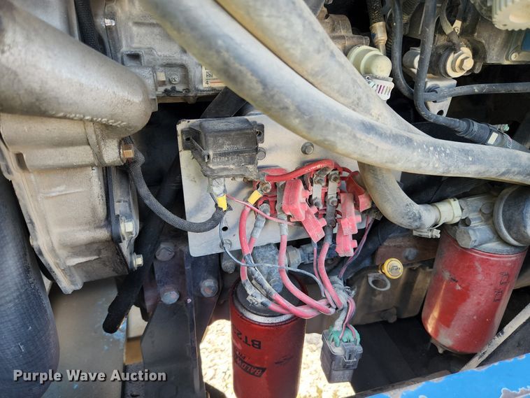 image for item MK9222 2012 Genie GTH1056  telehandler