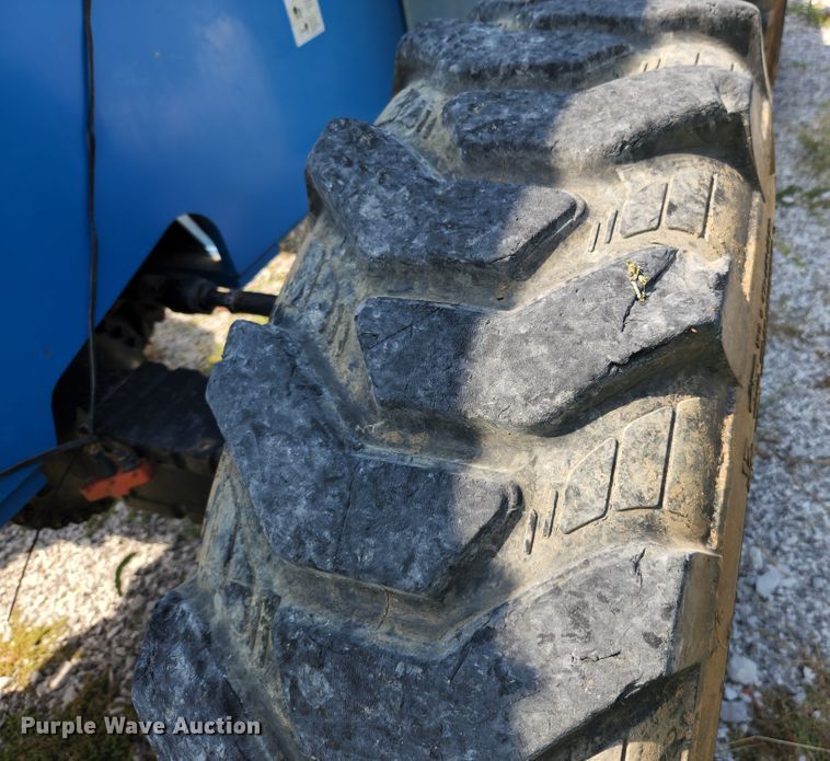 image for item MK9222 2012 Genie GTH1056  telehandler