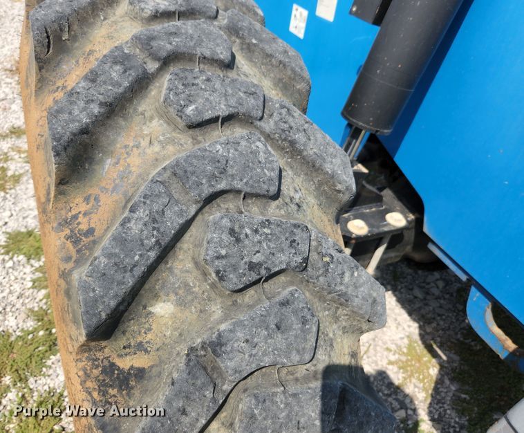 image for item MK9222 2012 Genie GTH1056  telehandler