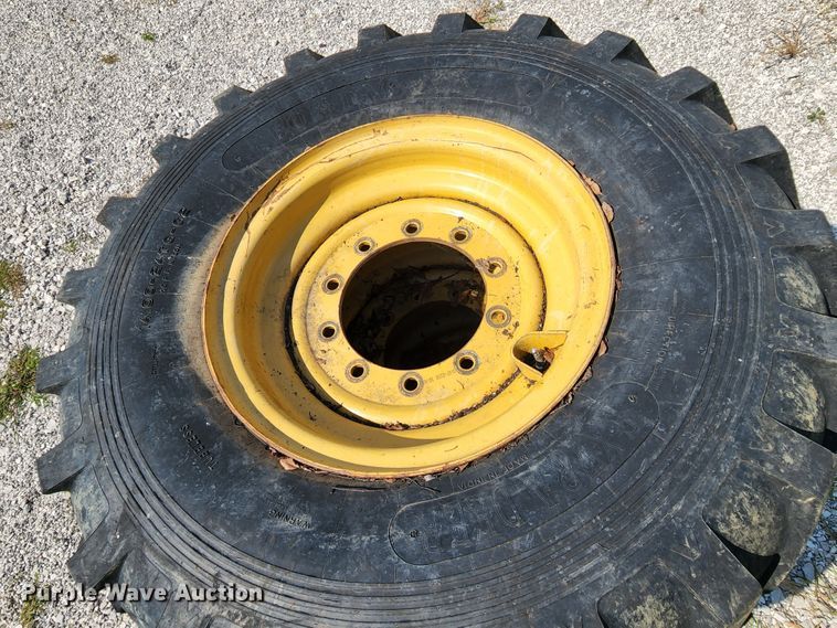 image for item MK9224 (4) Load Max 14.00-24 tires