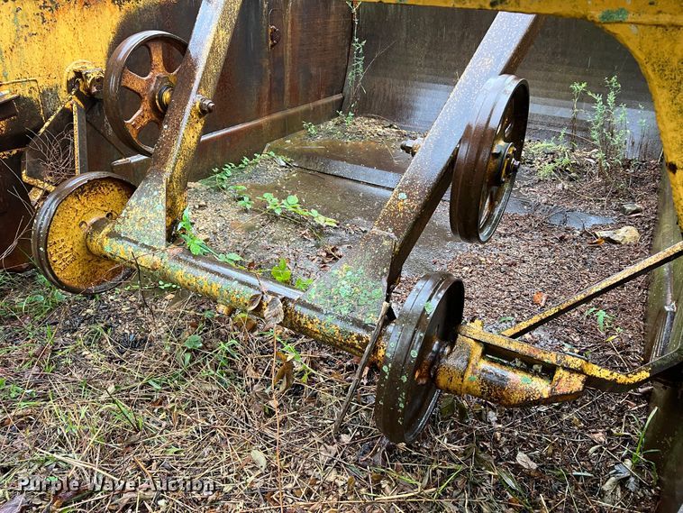 image for item MR9788 1978 Caterpillar 613B  elevating scraper