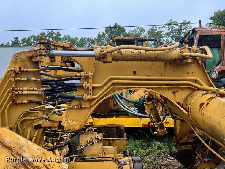 image for item MR9788 1978 Caterpillar 613B  elevating scraper