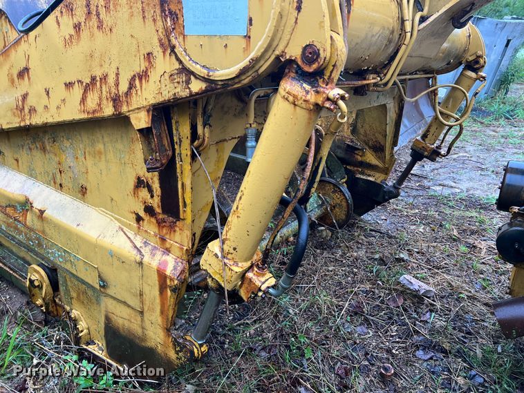 image for item MR9788 1978 Caterpillar 613B  elevating scraper