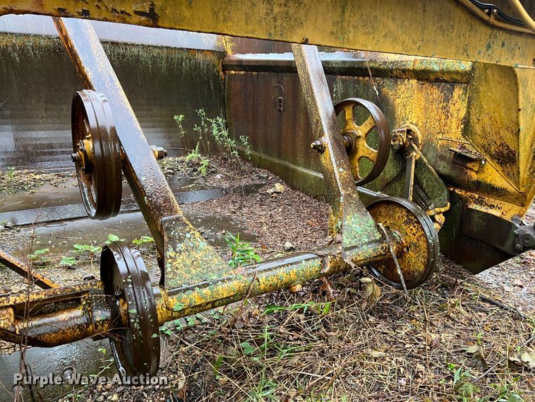 image for item MR9788 1978 Caterpillar 613B  elevating scraper