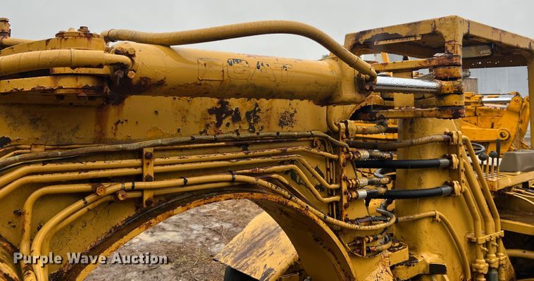 image for item MR9788 1978 Caterpillar 613B  elevating scraper