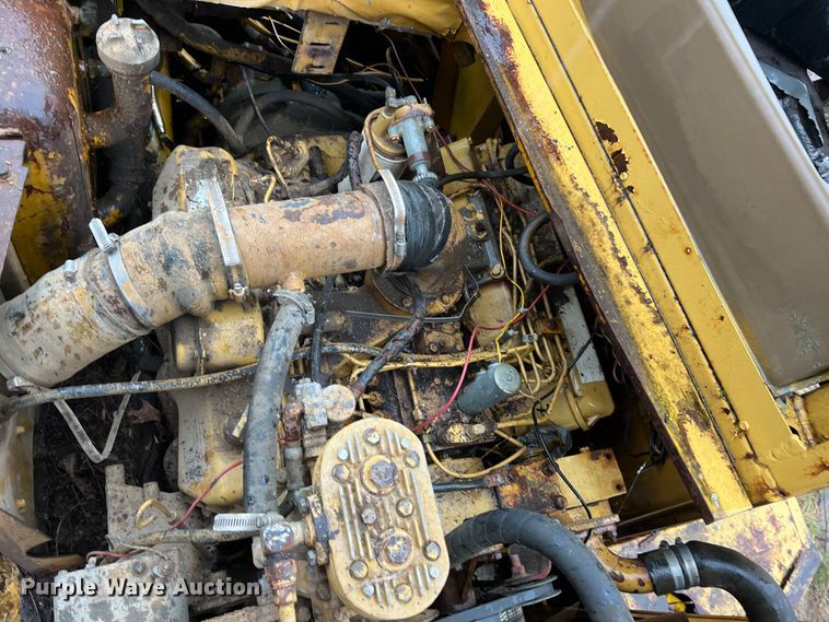 image for item MR9788 1978 Caterpillar 613B  elevating scraper