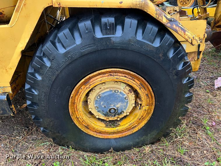 image for item MR9788 1978 Caterpillar 613B  elevating scraper