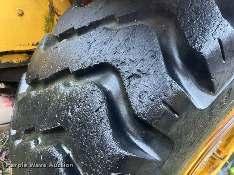 image for item MR9788 1978 Caterpillar 613B  elevating scraper