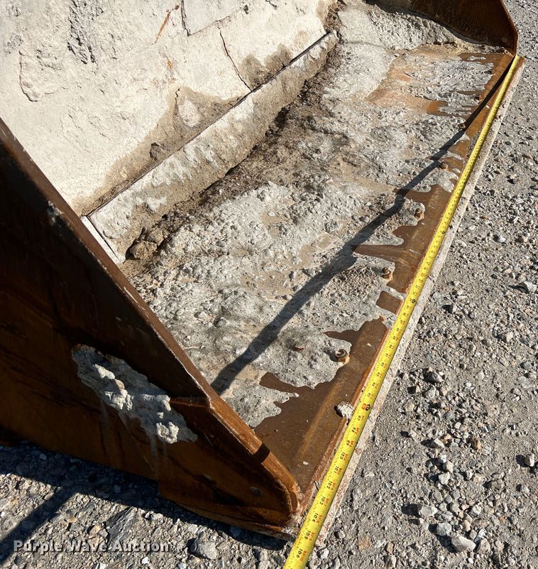 image for item MR9793 1994 Case 621B  wheel loader