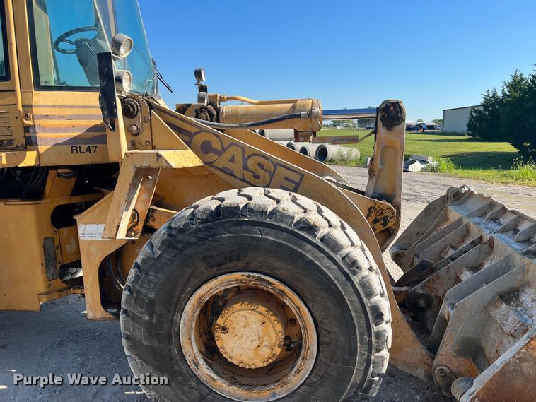 image for item MR9793 1994 Case 621B  wheel loader