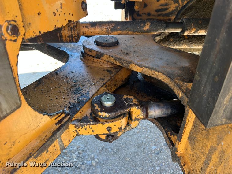 image for item MR9793 1994 Case 621B  wheel loader