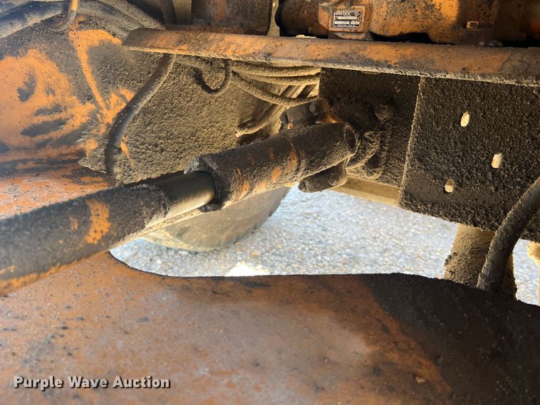 image for item MR9793 1994 Case 621B  wheel loader