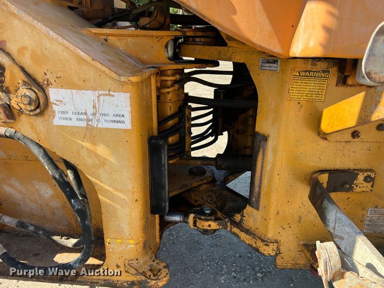 image for item MR9793 1994 Case 621B  wheel loader
