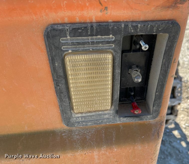 image for item MR9798 2002 Bobcat S250  skid steer loader