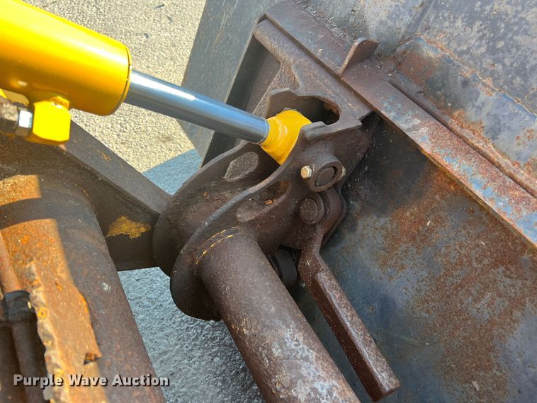 image for item MR9801 John Deere 320  skid steer loader