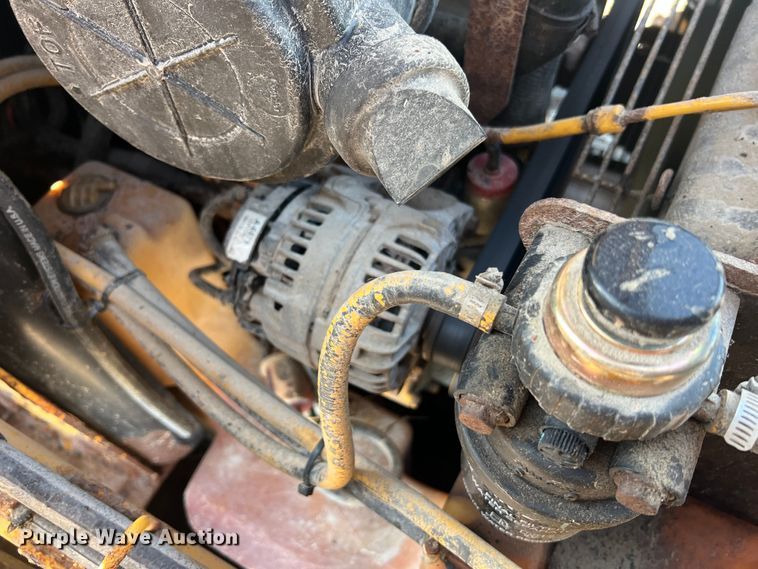 image for item MR9801 John Deere 320  skid steer loader