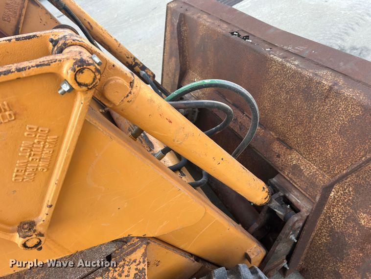 image for item MR9802 Case 1845C  skid steer loader