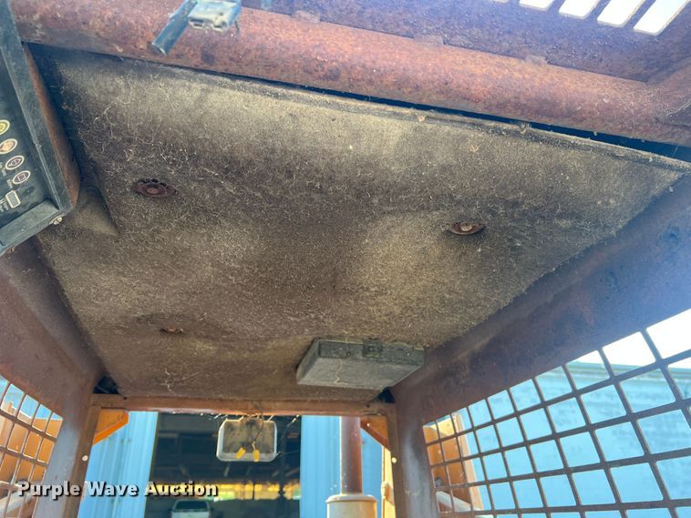 image for item MR9802 Case 1845C  skid steer loader