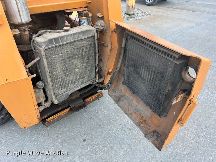 image for item MR9802 Case 1845C  skid steer loader