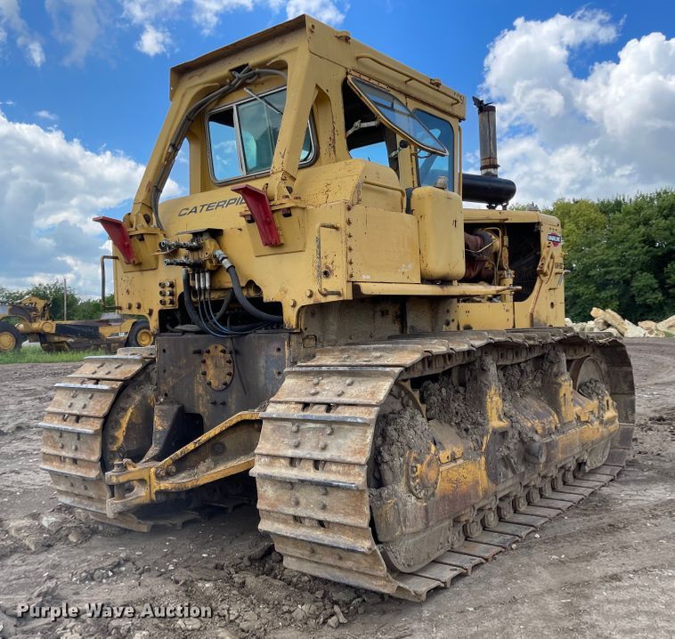 image for item MU9084 Caterpillar D9H  crawler tractor
