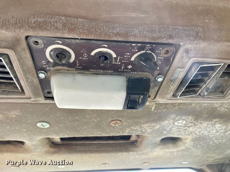 image for item MU9084 Caterpillar D9H  crawler tractor