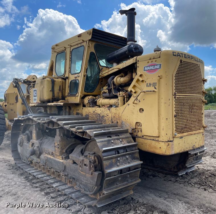 image for item MU9085 1977 Caterpillar D9H  crawler tractor
