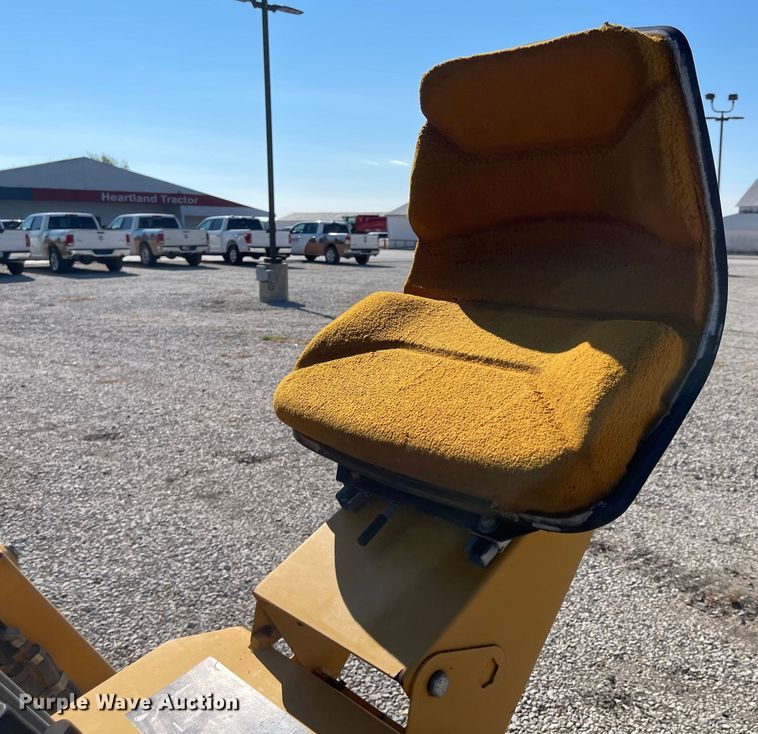 image for item MU9088 Bradco 112255  backhoe attachment