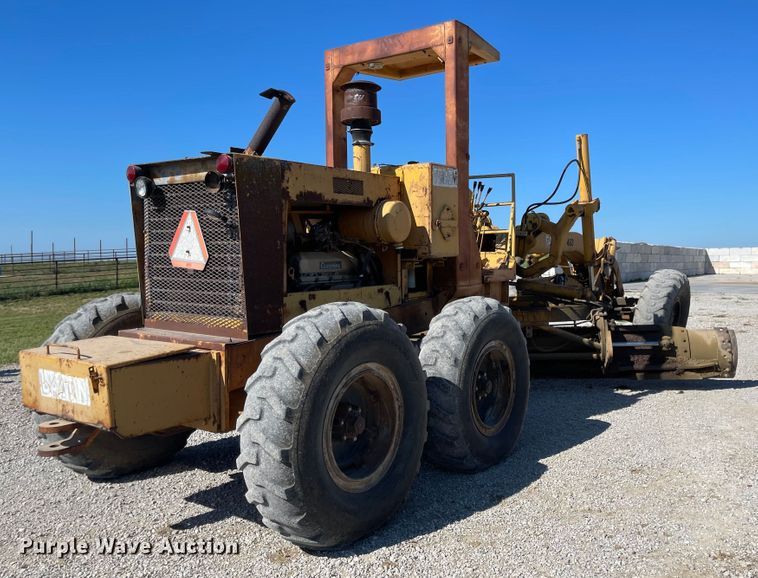 image for item MU9090 Galion T500M  rigid frame motor grader