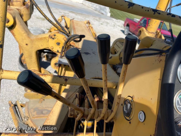 image for item MU9090 Galion T500M  rigid frame motor grader