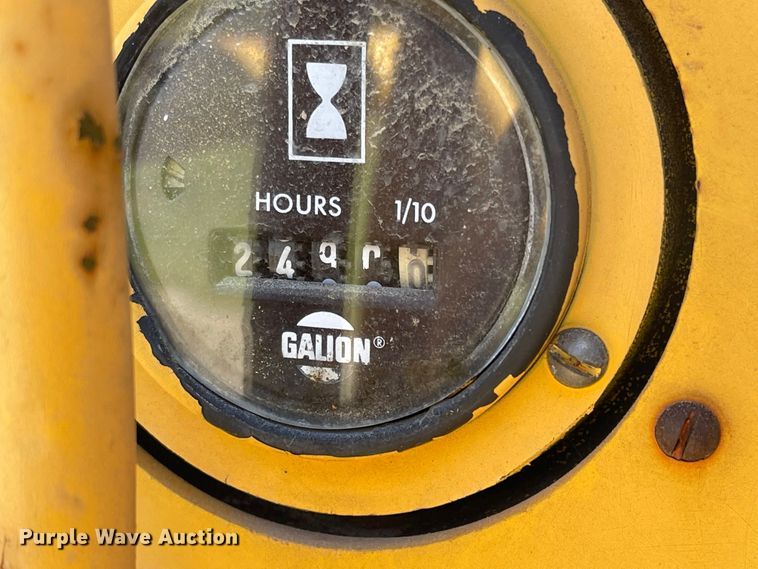 image for item MU9090 Galion T500M  rigid frame motor grader