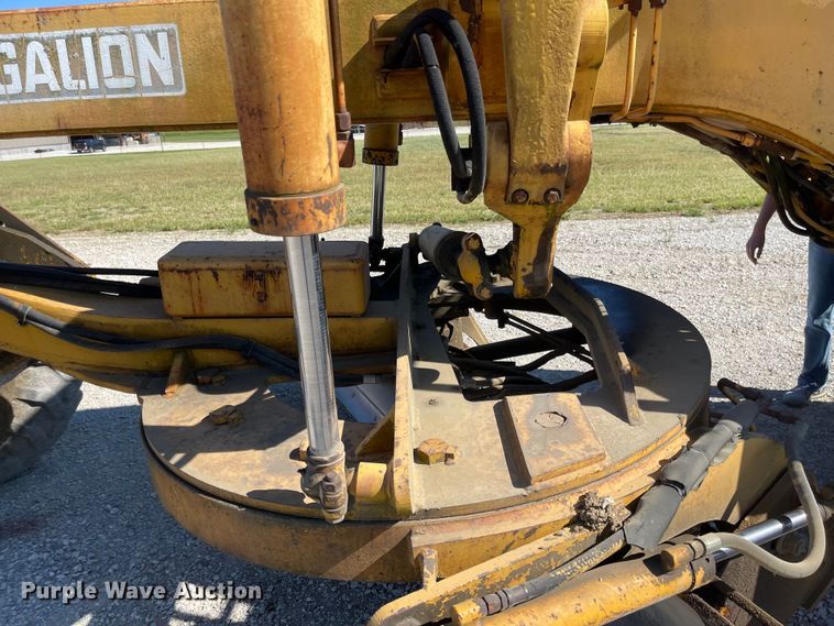 image for item MU9090 Galion T500M  rigid frame motor grader