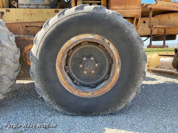 image for item MU9090 Galion T500M  rigid frame motor grader