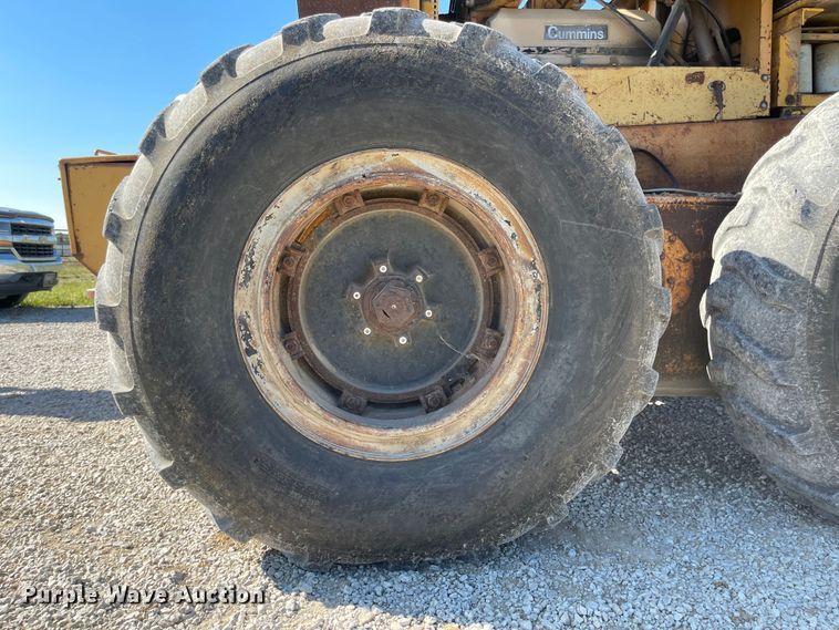 image for item MU9090 Galion T500M  rigid frame motor grader