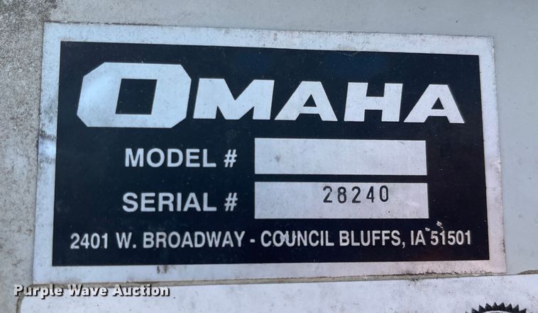 image for item MU9091 2002 Freightliner FL70  utility / service truck